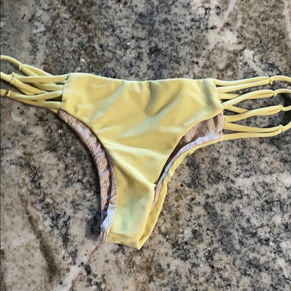 TRADED - Picture 2 of 5